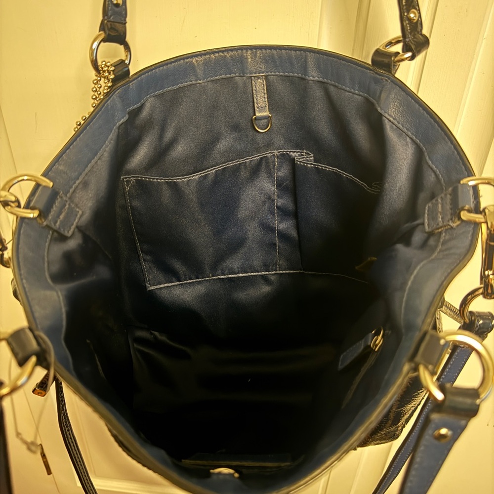 Like New Coach 🔥 Vintage Audrey Patent Leather Navy Tote Shoulder Bag - Picture 11 of 14